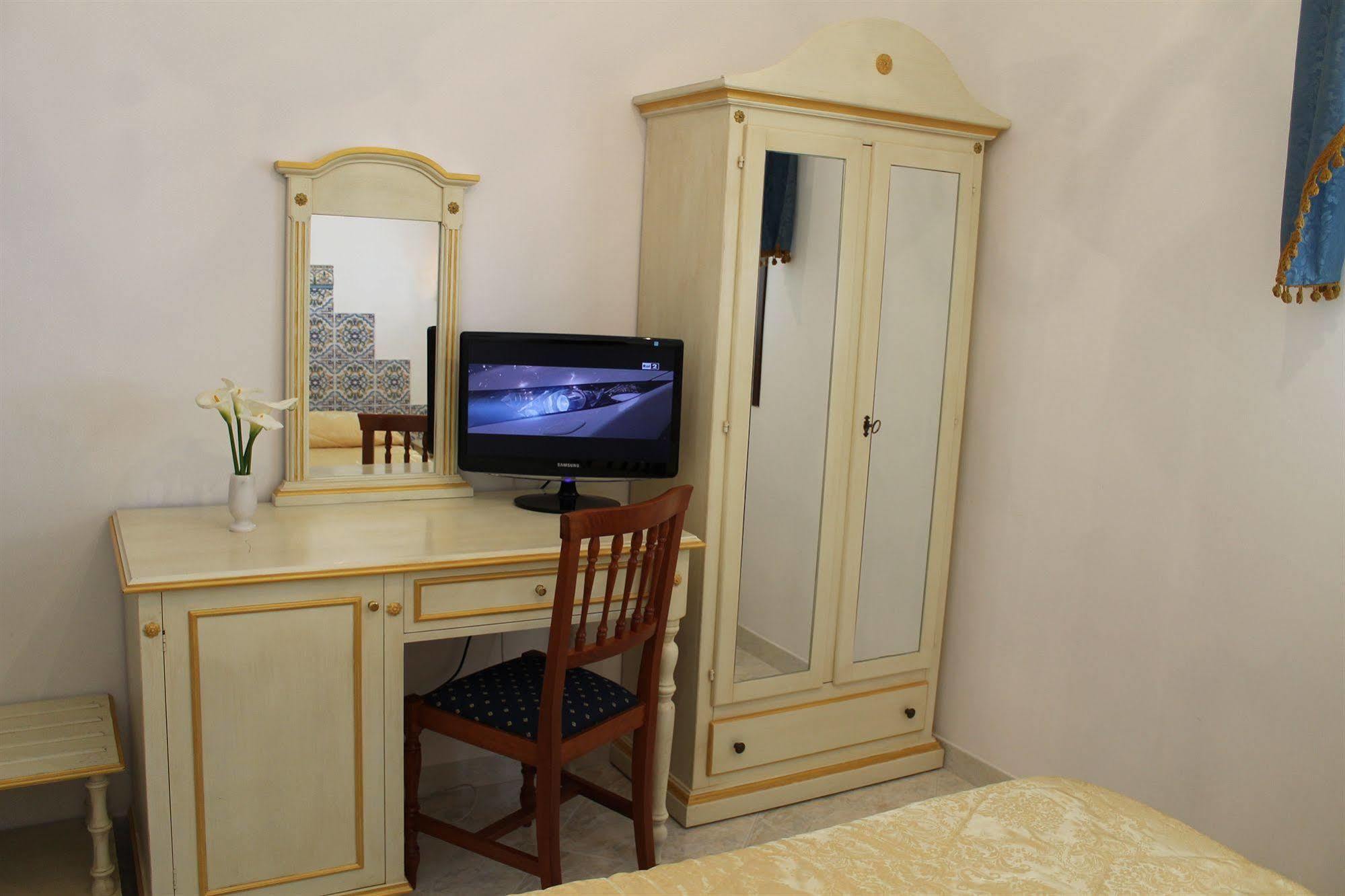 Araba Fenice Hotel Сан-Віто-Ло-Капо Екстер'єр фото